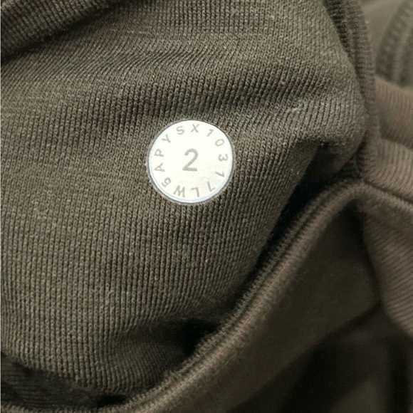 Lululemon Wunder Under Low-Rise Leggings xs small Size 2 - Picture 5 of 5